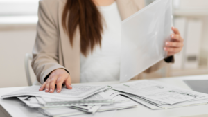 Gestion et organisation des documents en fiduciaire grâce à la digitalisation avec Counteo